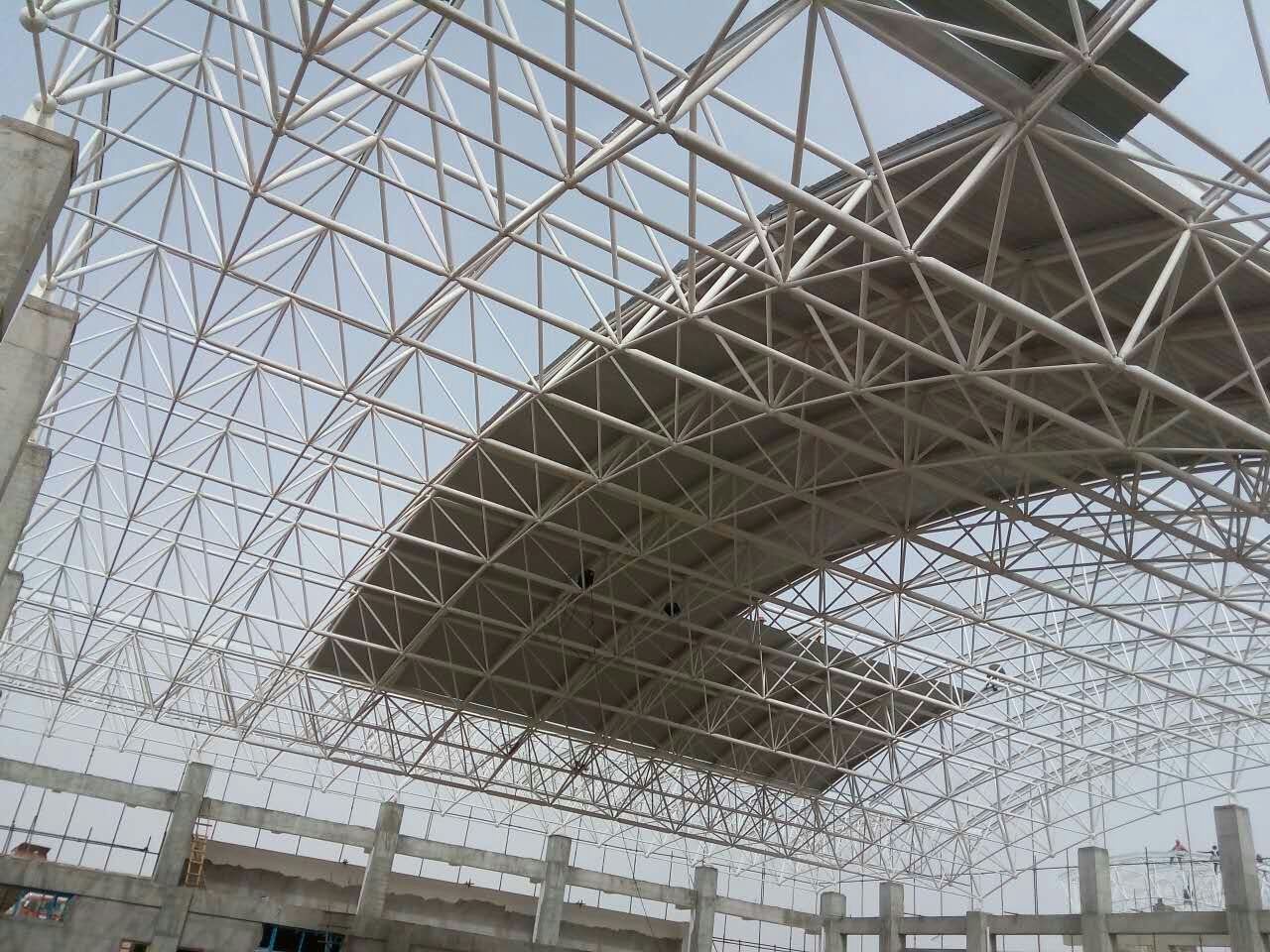 营口一汽网架